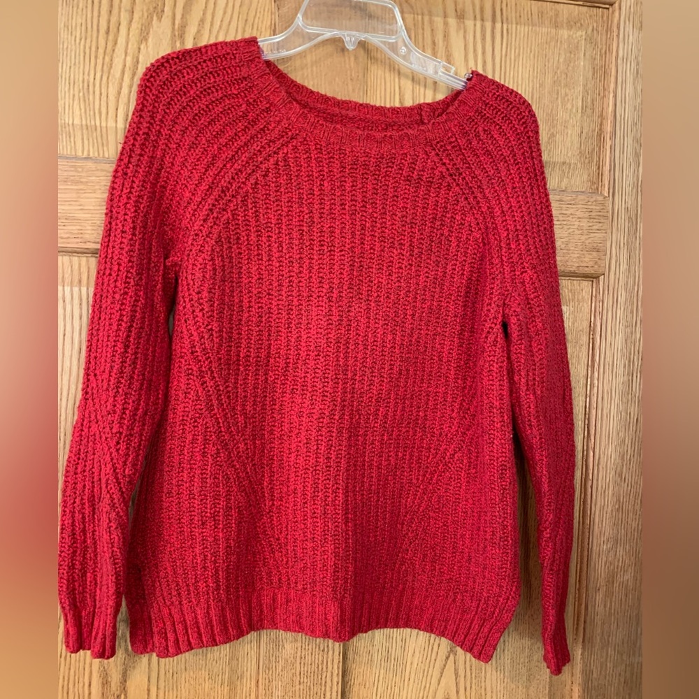American Eagle “ahh-mazingly soft” sweater